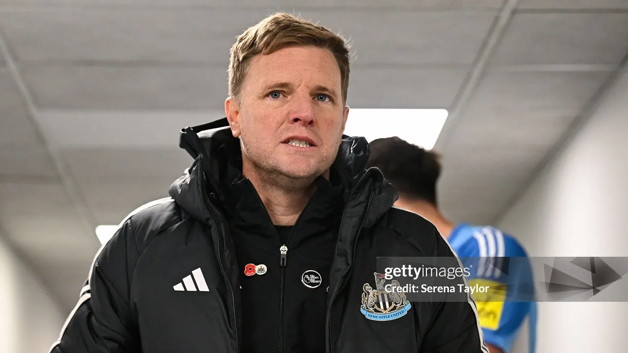 Eddie Howe Tanggapi Target Ambisius David Hopkinson di Newcastle