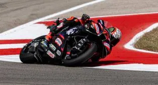 Fabiano Sterlacchini Pastikan Aprilia Tetap Fokus Kembangkan Motor Sekarang