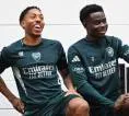 Formasi Arsenal vs Fulham: Lewis-Skelly dalam Peran Baru