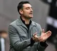 Jelang Eintracht Frankfurt vs Hamburg, Albert Riera: Menang Harga Mati!