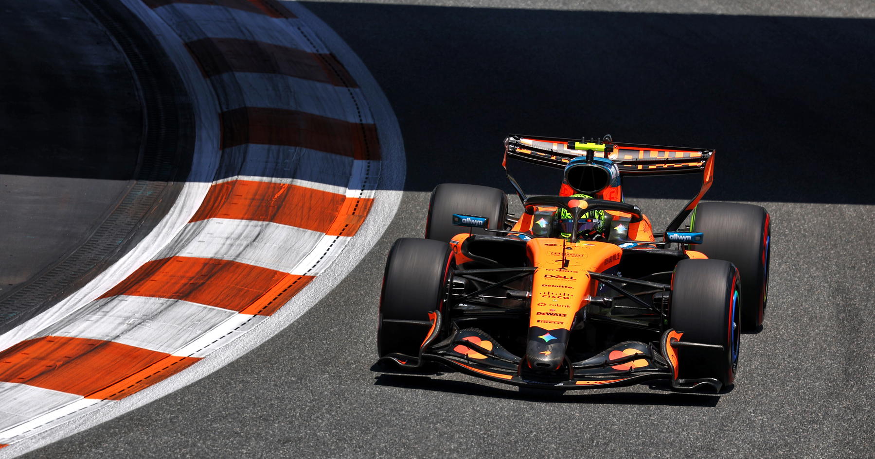 Lando Norris Raih Pole di Sprint Kualifikasi Miami F1 2026