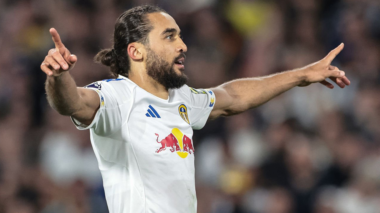 Menang 3-1 atas Burnley, Dominic Calvert-Lewin Puji Performa Leeds