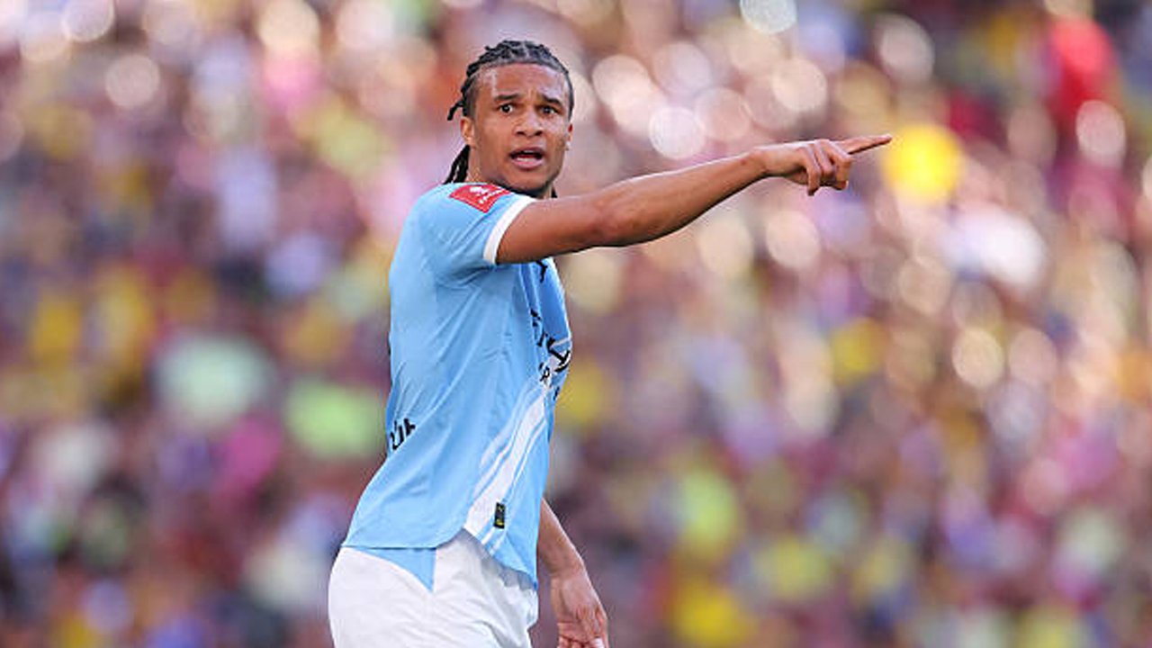 Nathan Ake Masuk Radar Everton, Situasi di Manchester City Jadi Pemicu