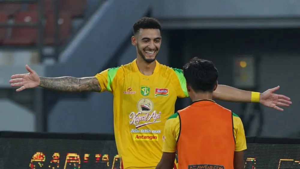 Persebaya Dihimbau Jaga Kerendahan Hati di Tengah Kemenangan - sumber: (ileagueid)