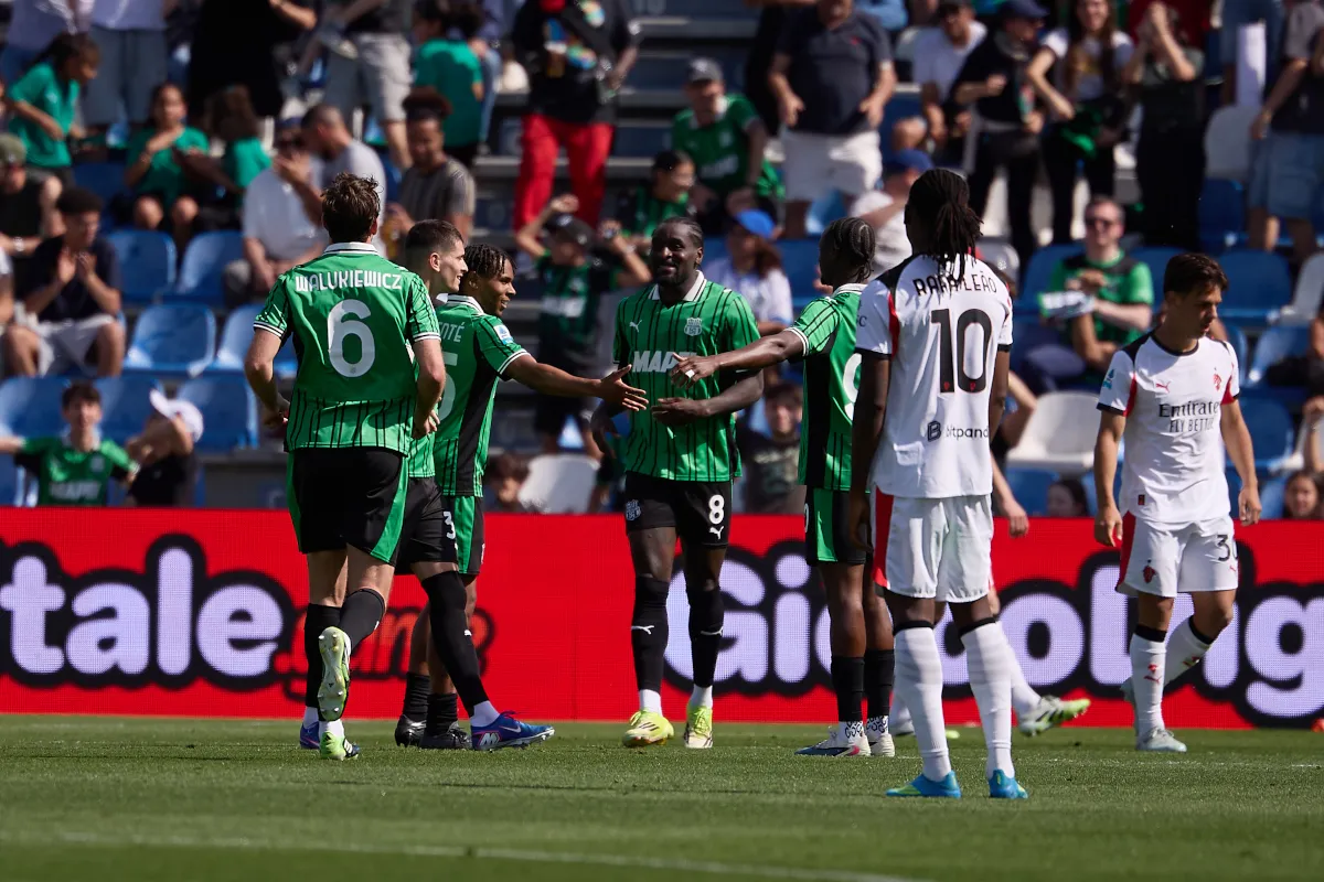 AC Milan Tumbang di Markas Sassuolo, Tomori Diusir Wasit - sumber: (footballitalia)