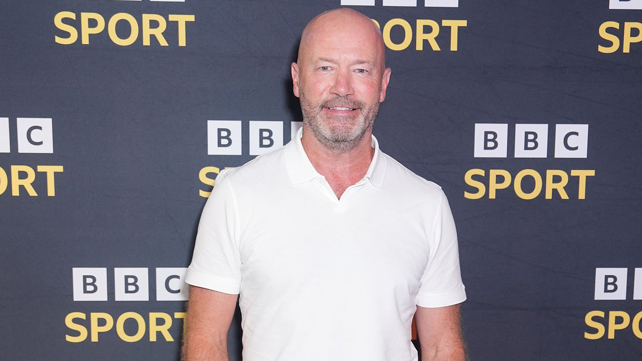 Alan Shearer Bandingkan Trisula Bayern dengan Trio MSN