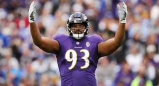 Calais Campbell Reuni dengan Baltimore Ravens lewat Kontrak Setahun