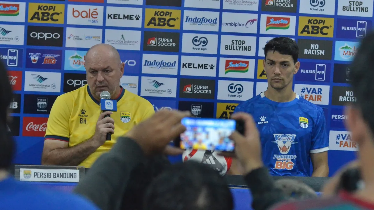 Pelatih Persib, Bojan Hodak