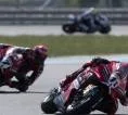Hasil Race 2 WSBK Hungaria: Bulega Catat Kemenangan ke-16 Beruntun