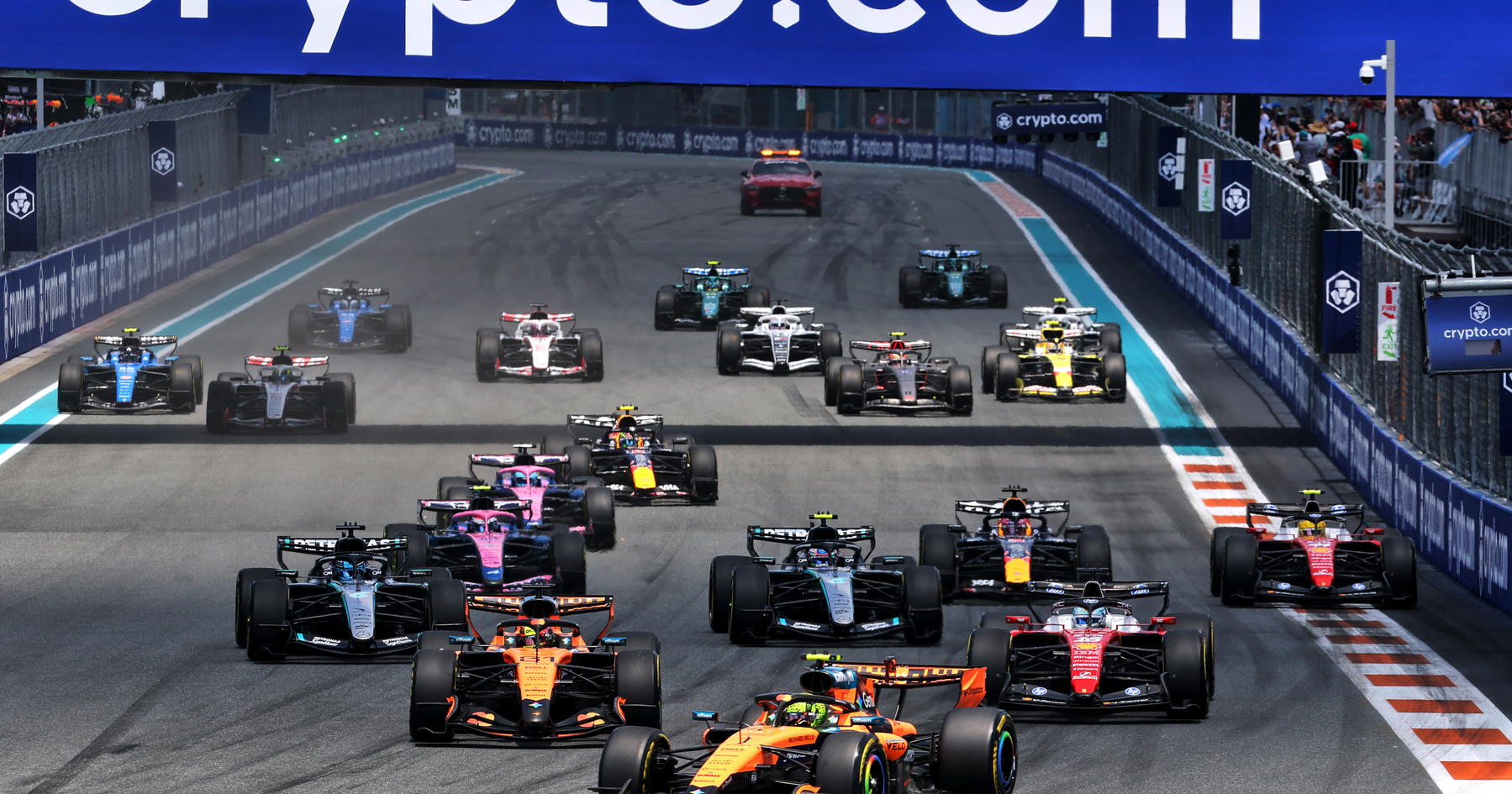 Kimi Antonelli Pimpin Start di F1 Miami 2026