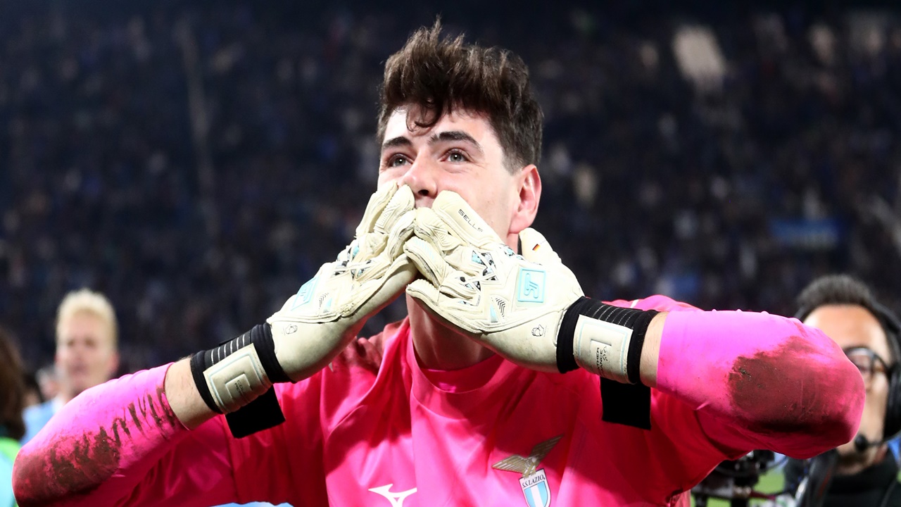 Kiper Lazio Sebut Legenda Chelsea Sebagai Inspirasi Terbesarnya