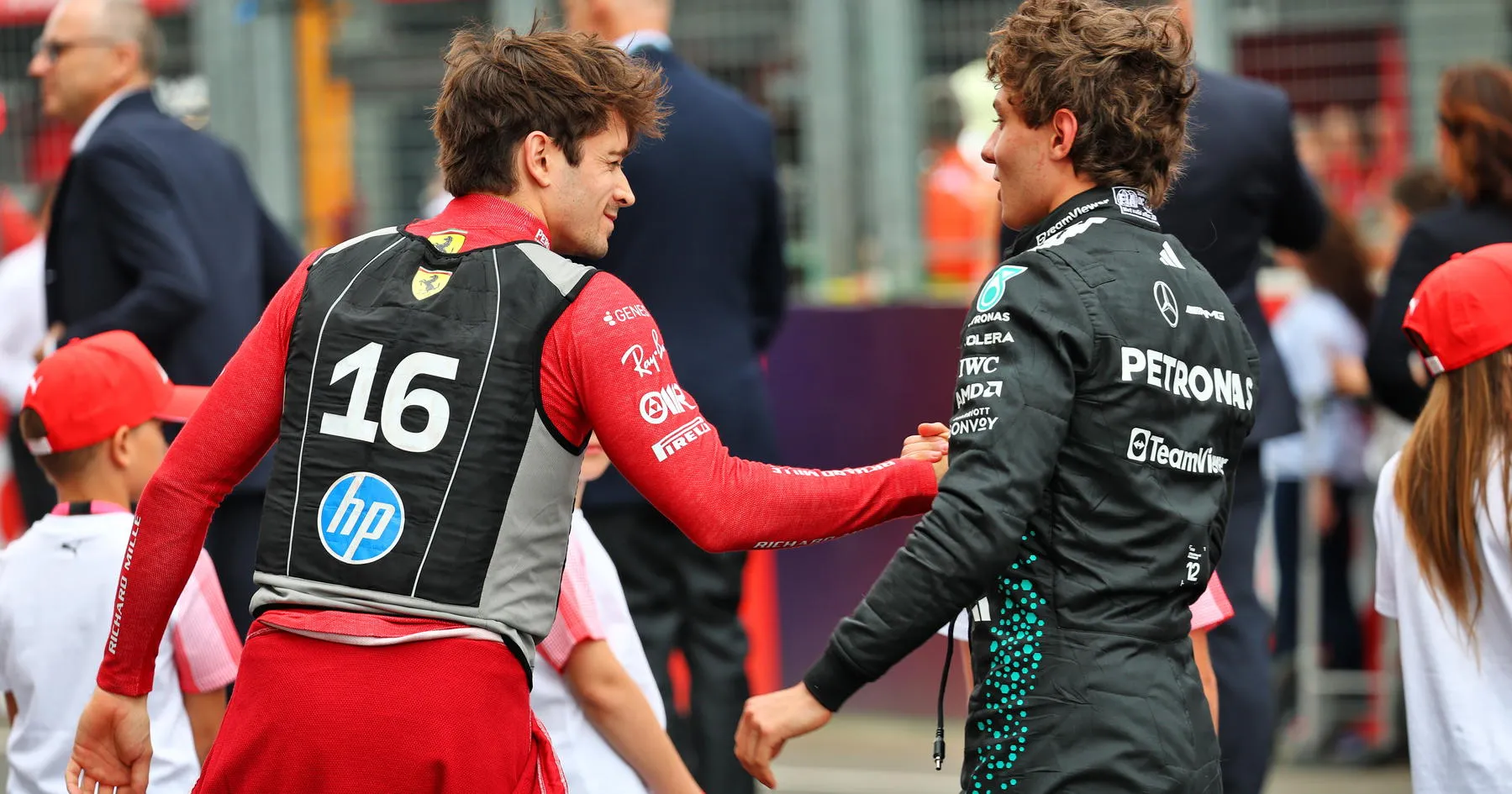 Leclerc Minta Antonelli Lebih Tenang Usai Insiden Miami - sumber: (racingnews365)