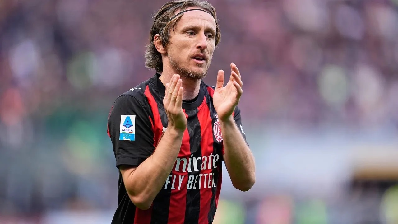 Luka Modric Berpotensi Kembali Pakai Topeng Pelindung Lawan Cagliari