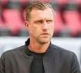 Markus Krosche Kesal, Frankfurt Gagal Jaga Keunggulan dan Tampil Buruk