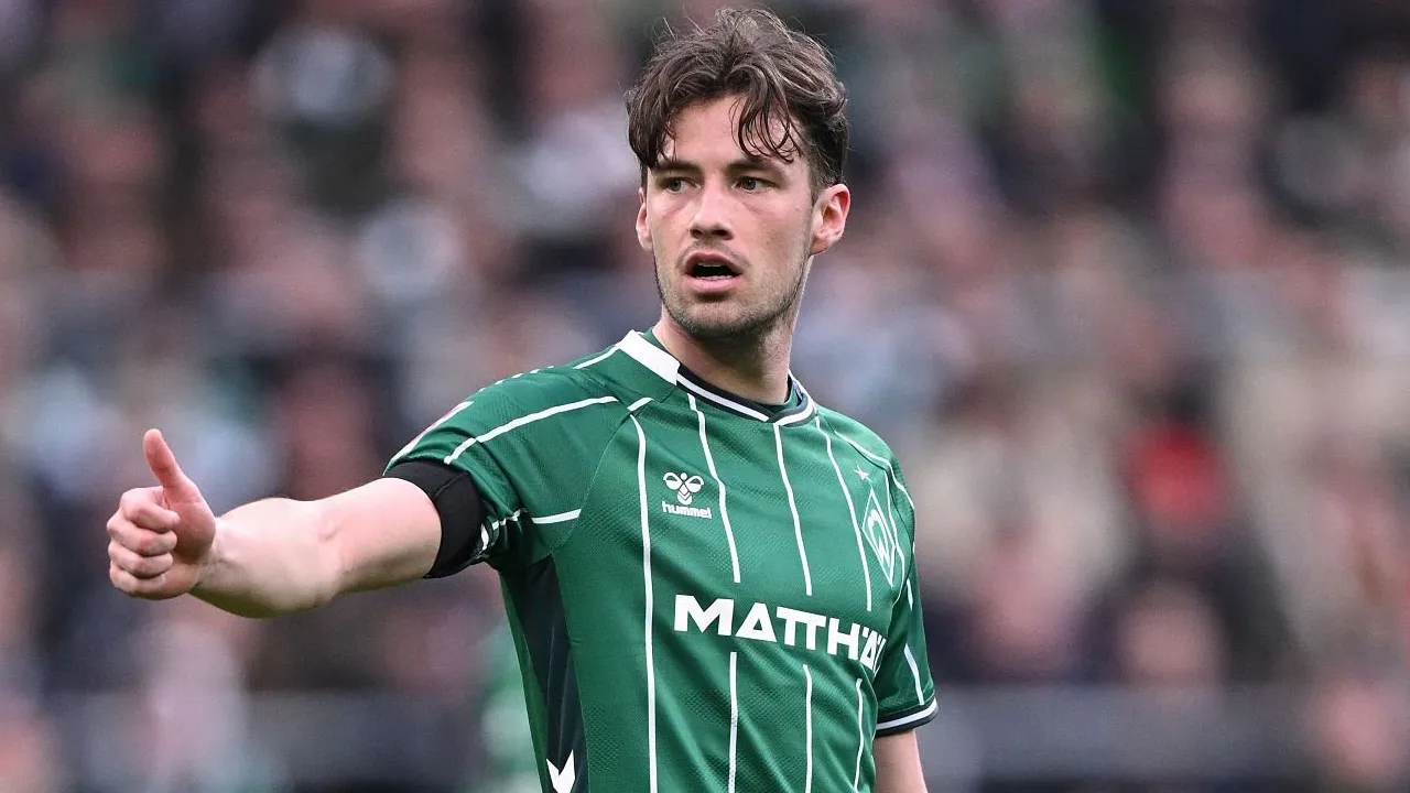 Olivier Deman Ungkap Kesalahan Fatal Bremen Saat Dikalahkan Augsburg