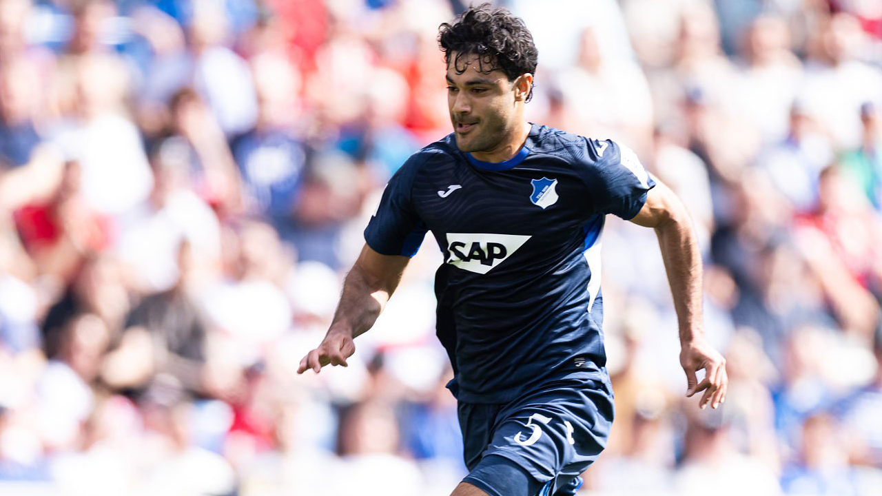 Ozan Kabak Kecewa, Hoffenheim Diklaim Layak Menang atas Stuttgart