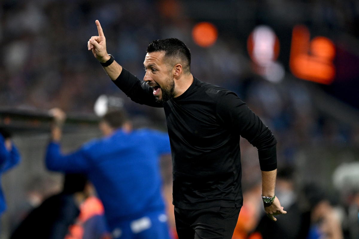 Pelatih Italia Farioli Raih Gelar Liga Pertama Bersama FC Porto