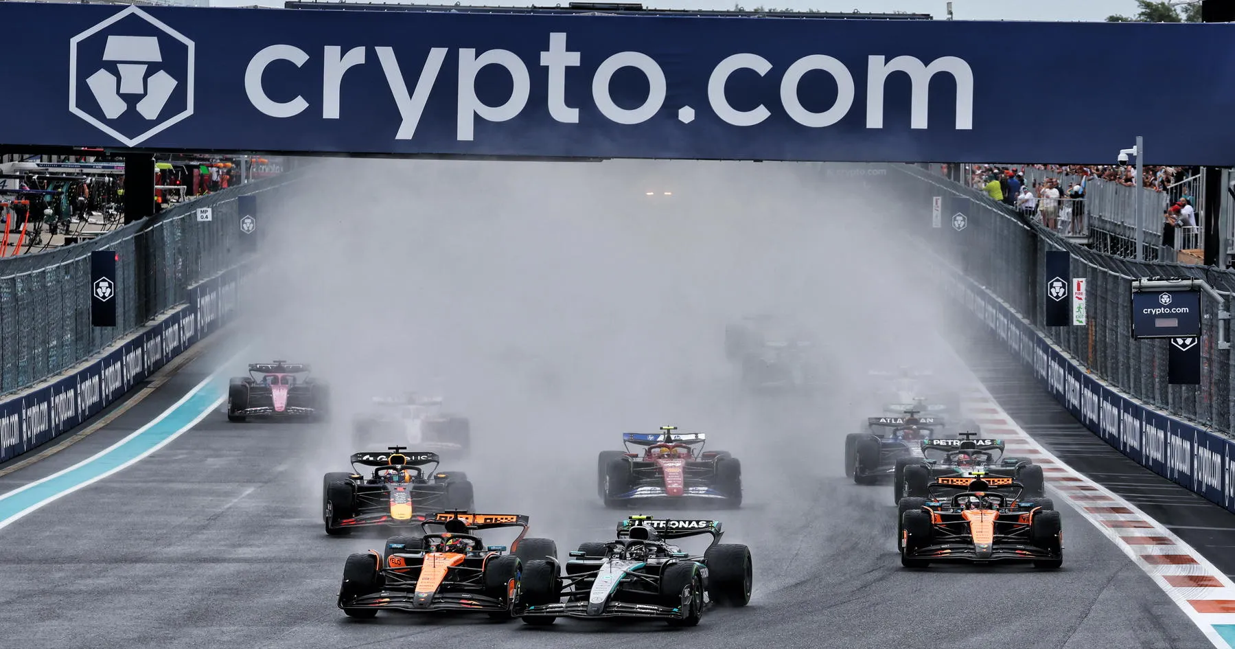 Pembaruan Cuaca Grand Prix Miami: Hujan Deras Ancam Balapan - sumber: (racingnews365)