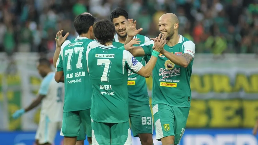 Persebaya Hancurkan Kebuntuan dengan Tampil Gemilang di Babak Kedua - sumber: (ileagueid)