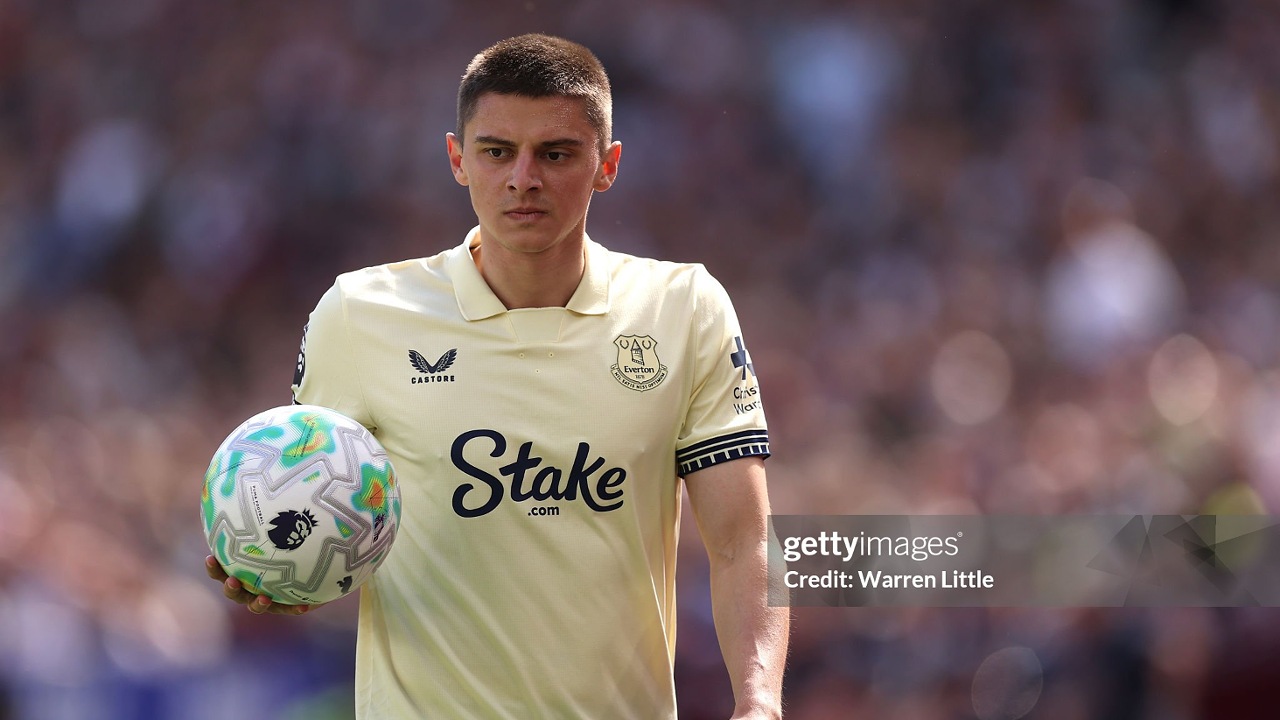 Vitaliy Mykolenko Segera Perpanjang Kontrak di Everton