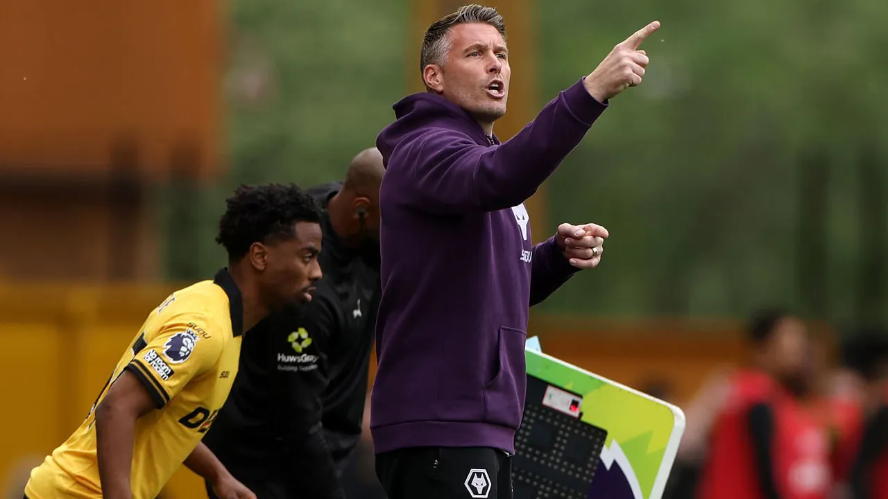 Wolves Gagal Menang, Rob Edwards Soroti Tumpulnya Lini Depan