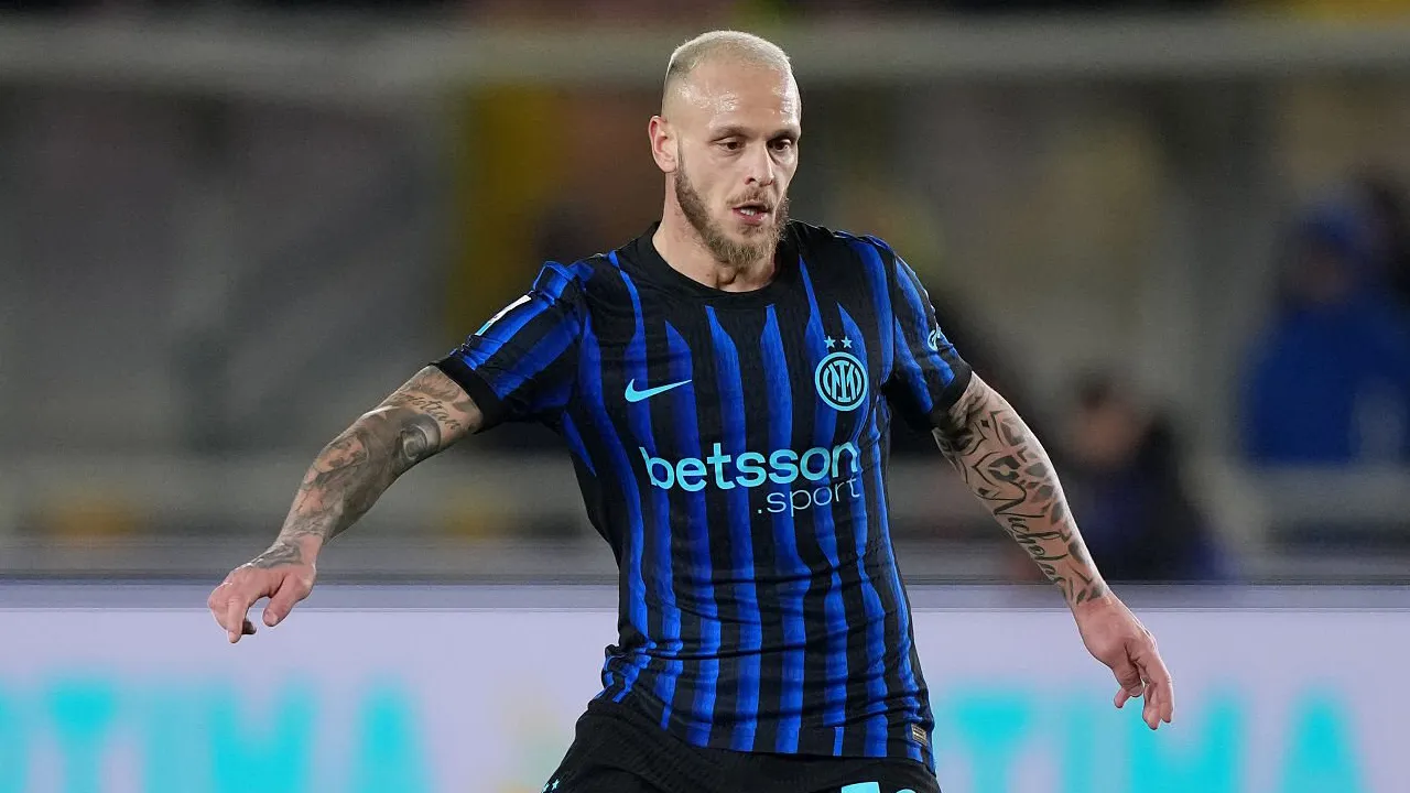 Catatkan Tops Assist, Federico Dimarco Jadi Bek Kiri Terbaik di Serie A