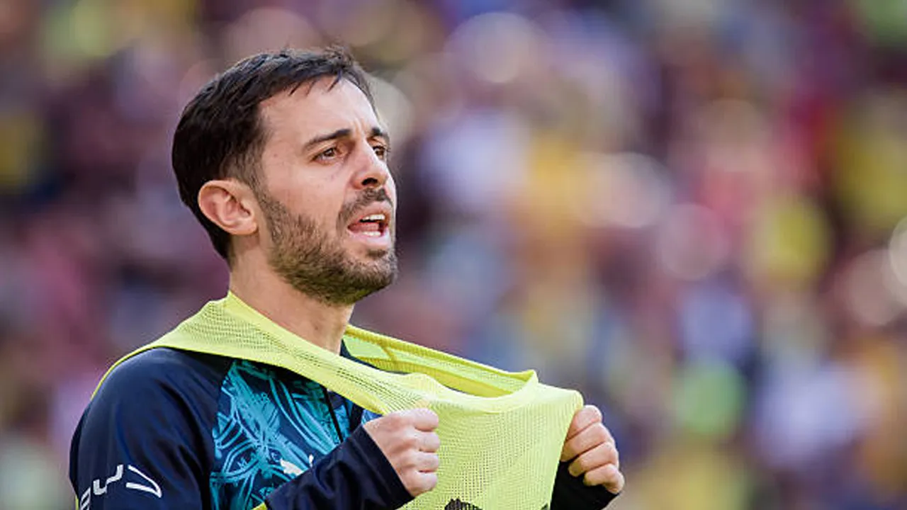 Hansi Flick Untung Besar, Bernardo Silva Rela Potong Gaji Demi Barcelona