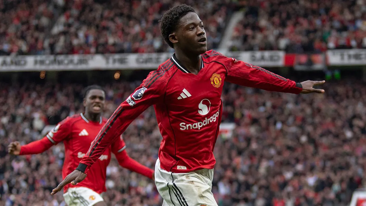 Jadi Pahlawan MU, Kobbie Mainoo Akui Laga Kontra Liverpool Berat