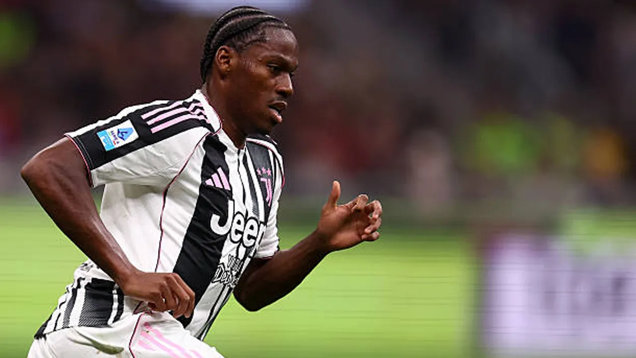 Jonathan David Gagal Bersinar di Juventus, Aston Villa Siap Tampung