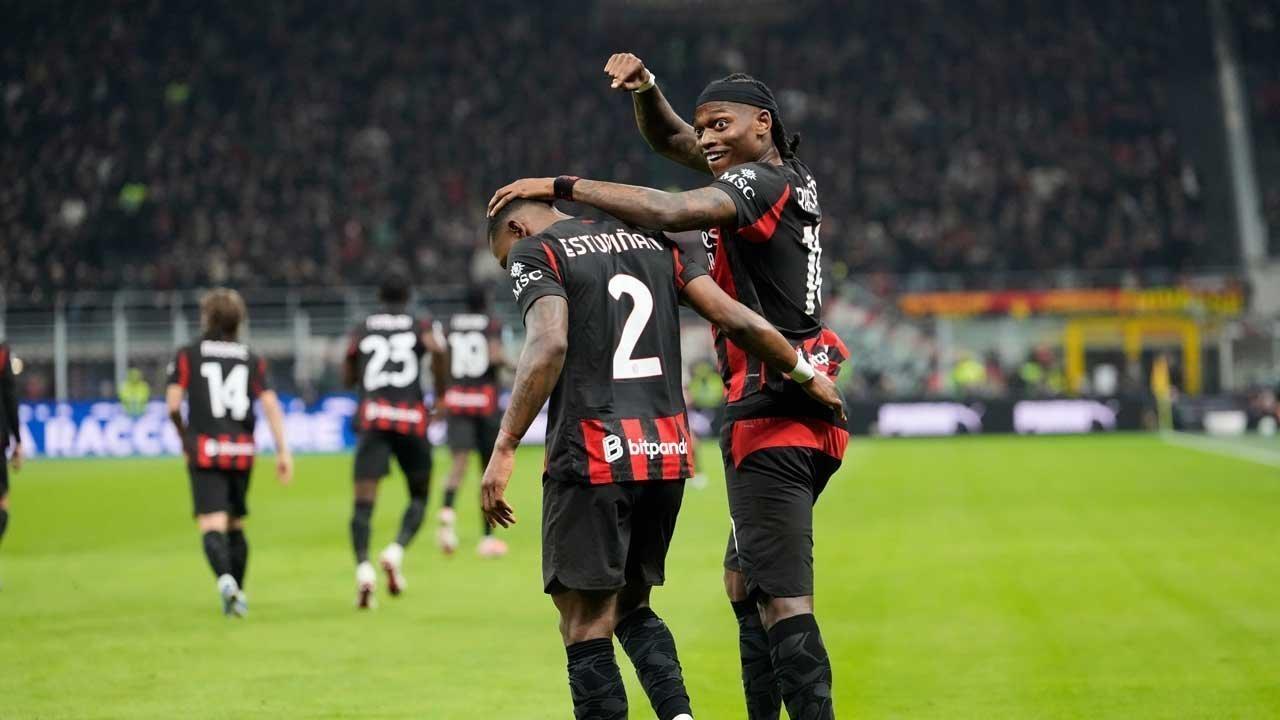 Kalah Dari Sassuolo, Tiket UCL Milik AC Milan Terancam Direbut AS Roma