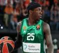 Kendrick Nunn Salut dengan Tembakan Penentu Hayes-Davis di Game 2