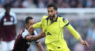 Khawatir Cedera, De Zerbi kabarkan Kondisi Dua Pemain Andalan Tottenham