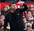 Masa Depan di Old Trafford Belum Jelas, Michael Carrick Pilih Fokus ke Tim