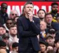 Michael Carrick Bela Amad dan Lammens Usai Blunder Saat Lawan Liverpool