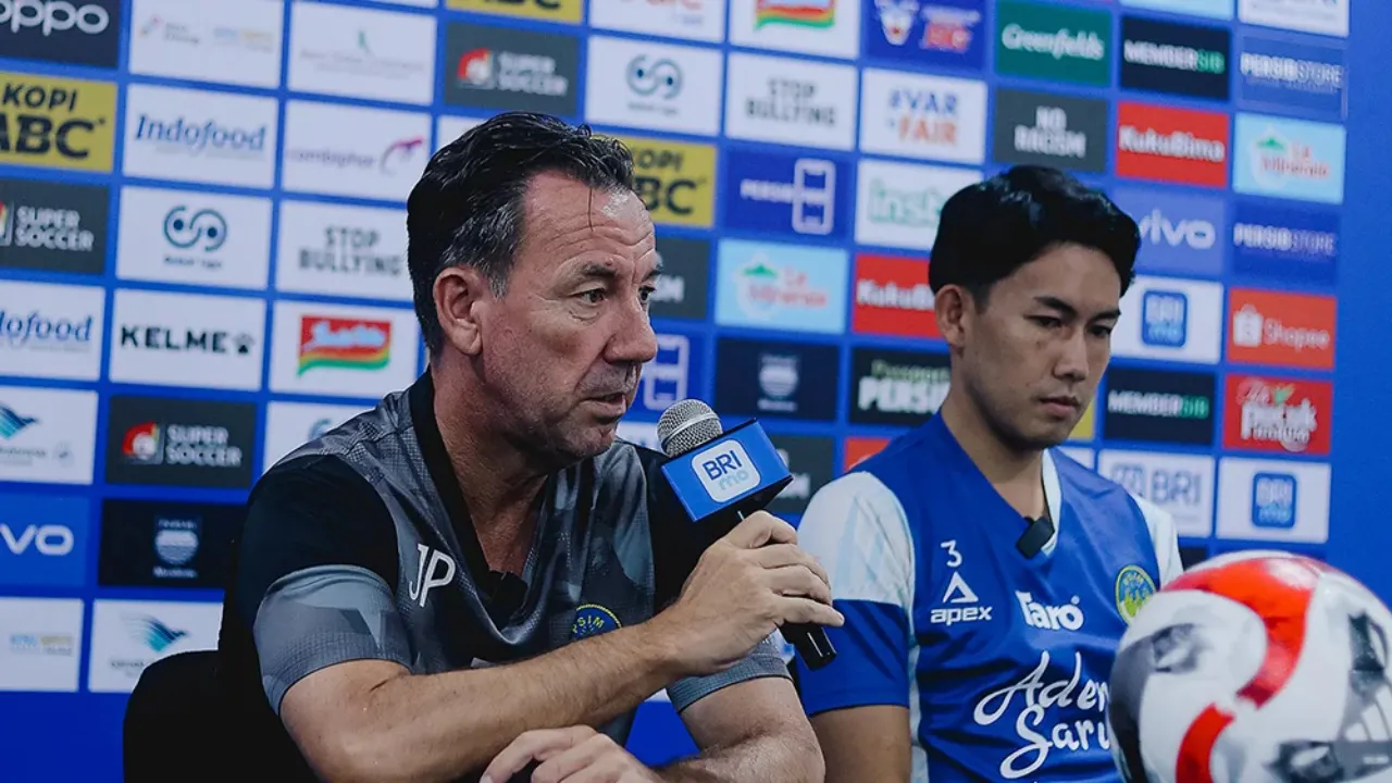 Pelatih PSIM, Jean-Paul van Gastel
