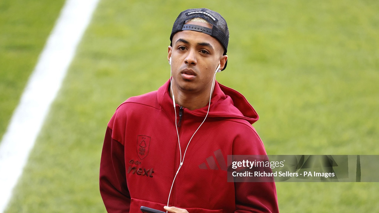 Omari Hutchinson Bangkit di Nottingham Forest Berkat Dukungan Tim