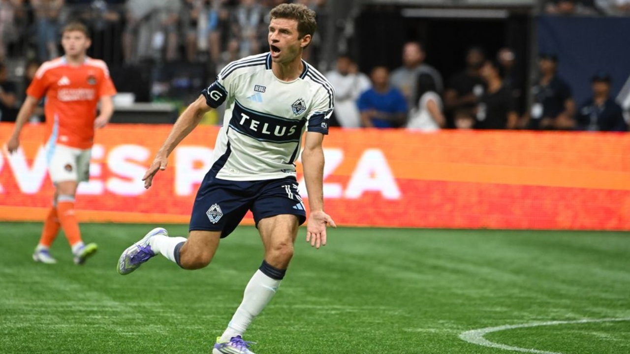 Thomas Muller Optimis Bayern Munich Membalikkan Keadaan Lawan PSG