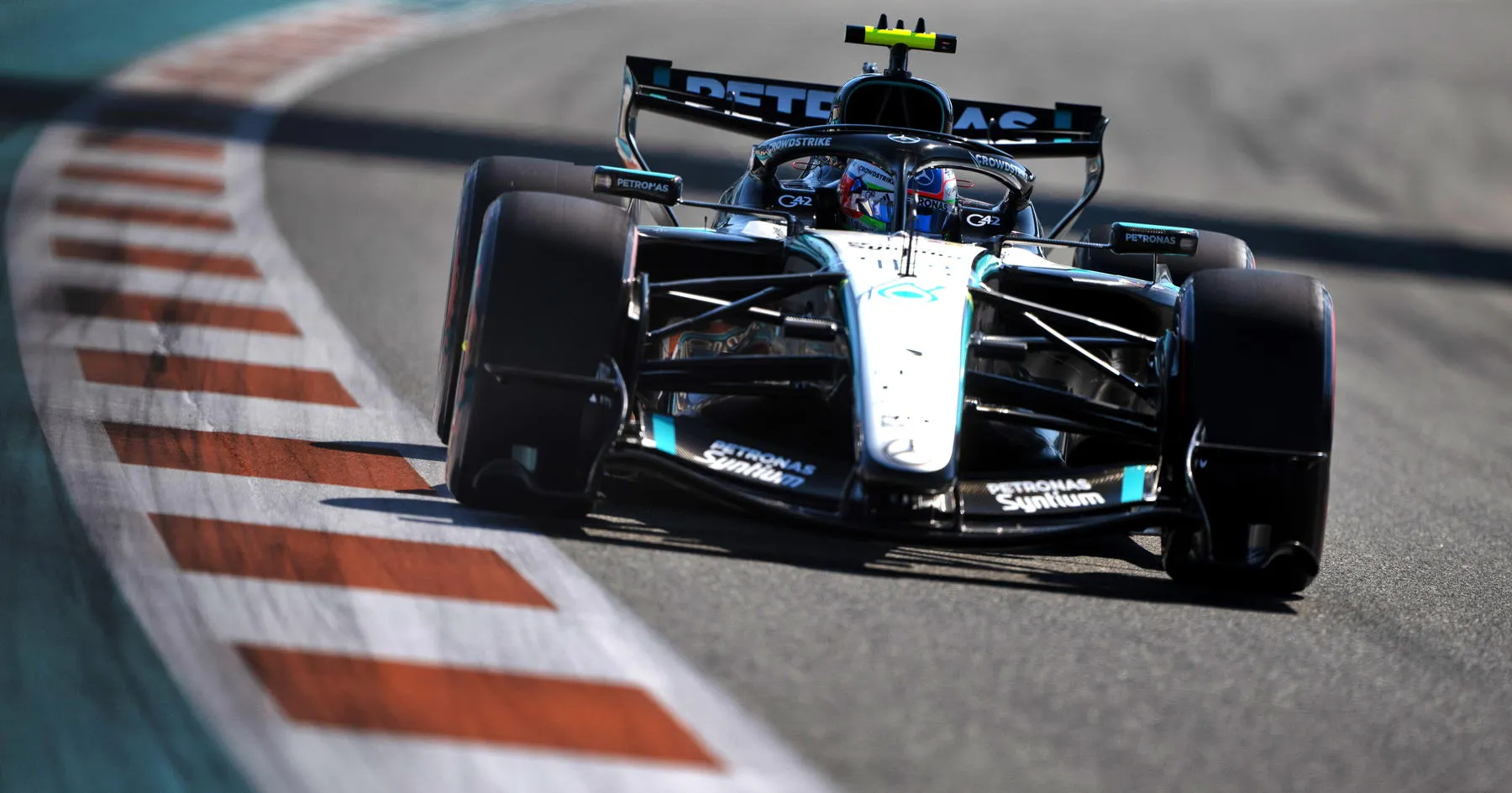 Toto Wolff: Kesalahan Antonelli di Kualifikasi ‘Kimi Banget’ - sumber: (racingnews365)