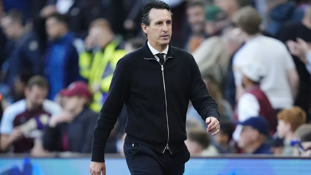 Unai Emery Akui Villa Kalah Kuat Saat Takluk dari Tottenham