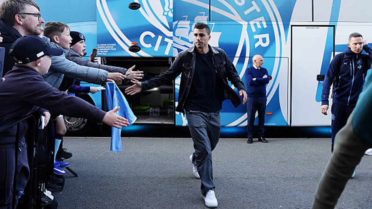 Wajib Menang Lawan Everton, Manchester City Hadapi Dilema Kebugaran Rodri