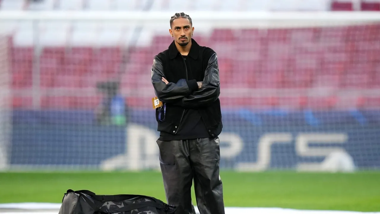 Al Hilal Bantah Spekulasi Ketertarikan Raphinha