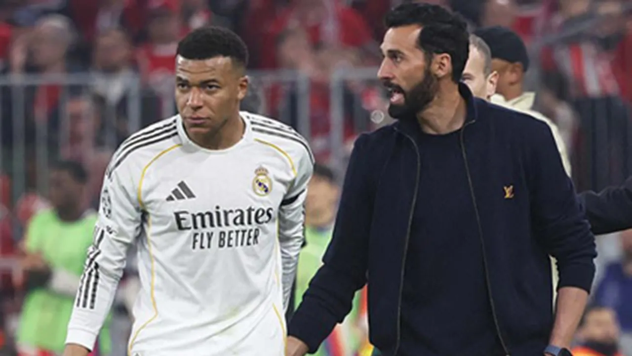 Alvaro Arbeloa Pasang Badan untuk Kylian Mbappe