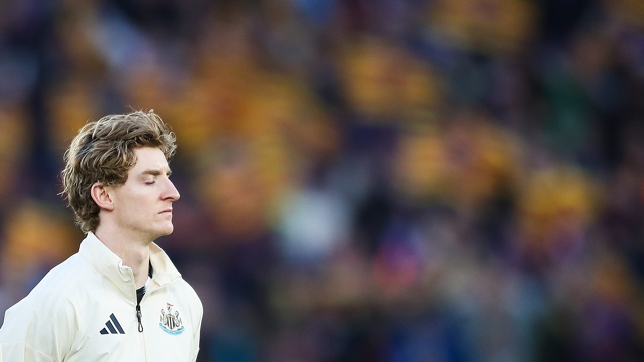 Barcelona Tidak Akan Mudah Memboyong Anthony Gordon