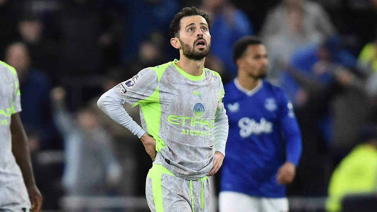 Bernardo Silva Kecewa City Buang Keunggulan Saat Hadapi Everton