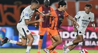 Borneo FC 2-0 Persita Tangerang, Pesut Etam Terus Tempel Persib Bandung
