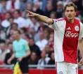 Dari Ajax ke Manchester City? Mika Godts Diminta Pikir Dua Kali