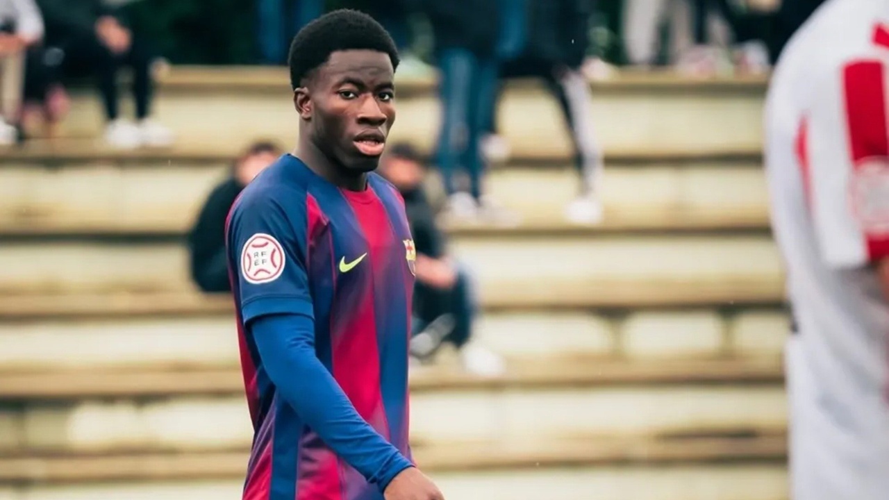 Ebrima Tunkara Berupaya Dapatkan Panggilan ke Tim Utama Barcelona
