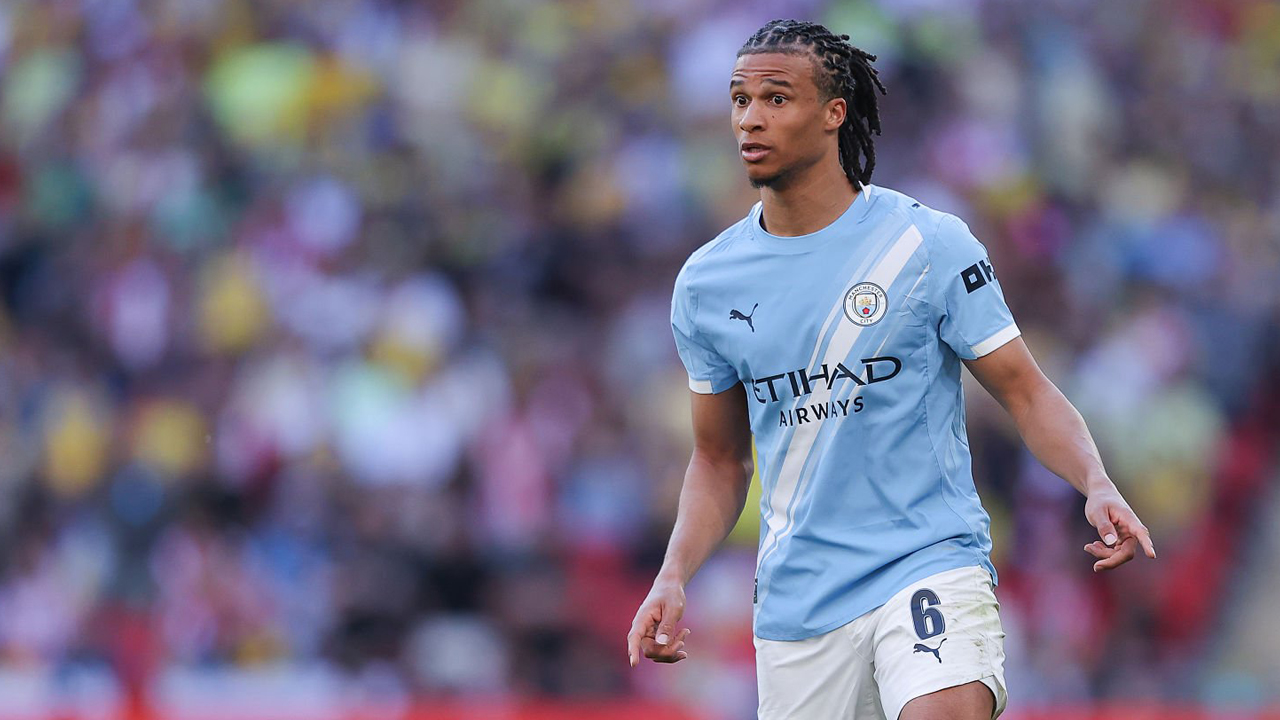 Everton Intip Peluang Rekrut Nathan Ake dari Manchester City