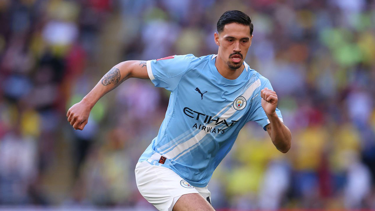 Krisis Lini Tengah, Madrid Siap Bajak Tijjani Reijnders dari Man City