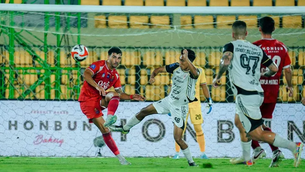 Mario Lemos: Peningkatan Performa Persija Patut Diakui - sumber: (ileagueid)